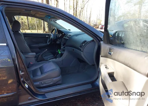 2003 Honda Accord 3.0 Ex z USA, uszkodzony, nr VIN 1HGCM66583A051124